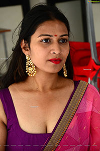 Inaya Sultana at Prasanna Bhumi Entertainments Movie Opening