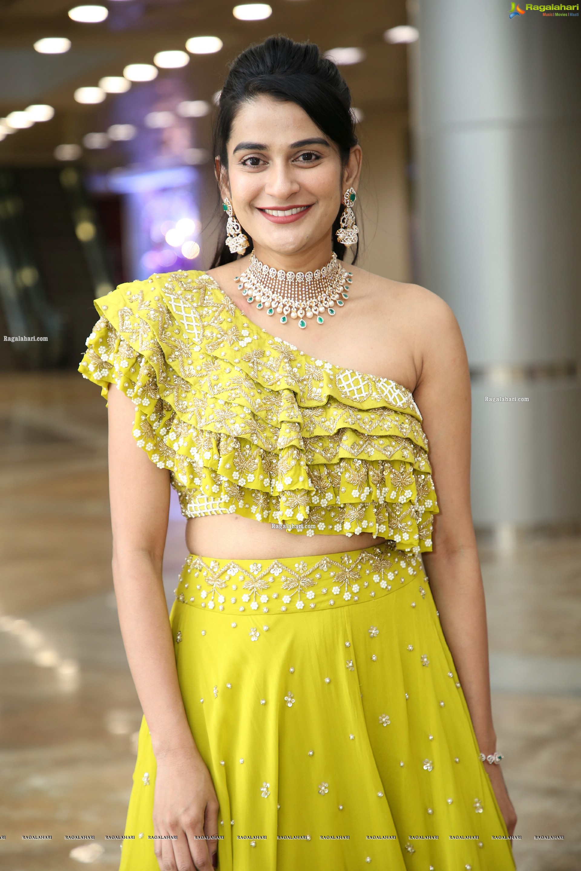 Jenny Honey in Neon Green Lehenga and Stunning Ornaments, HD Photo Gallery