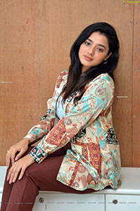 Ketika Sharma at Lakshya Movie Interview