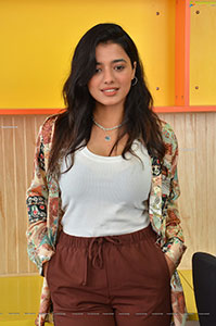 Ketika Sharma at Lakshya Movie Interview