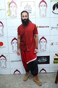 Navdeep at Little Village Launch