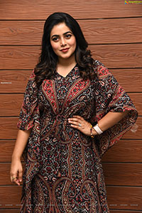 Poorna at Akhanda Movie Interview