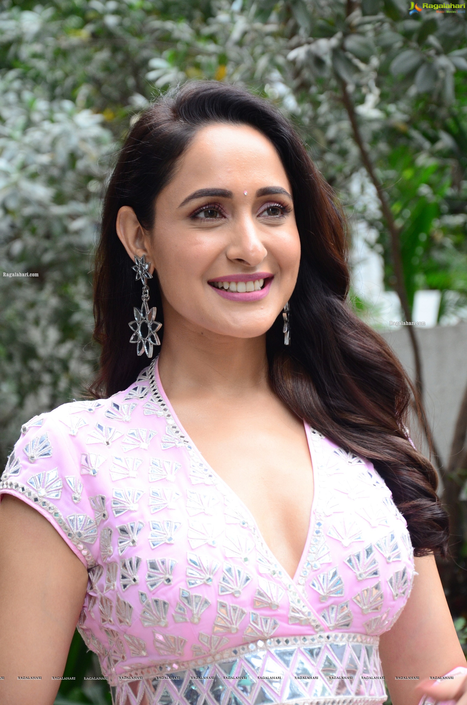 Pragya Jaiswal at Akhanda Movie Interview, HD Photo Gallery