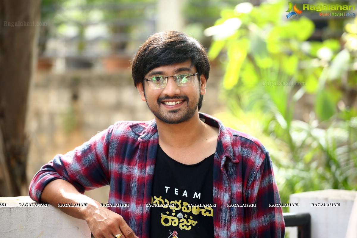 Raj Tarun HD Photos at Anubhavinchu Raja Interview