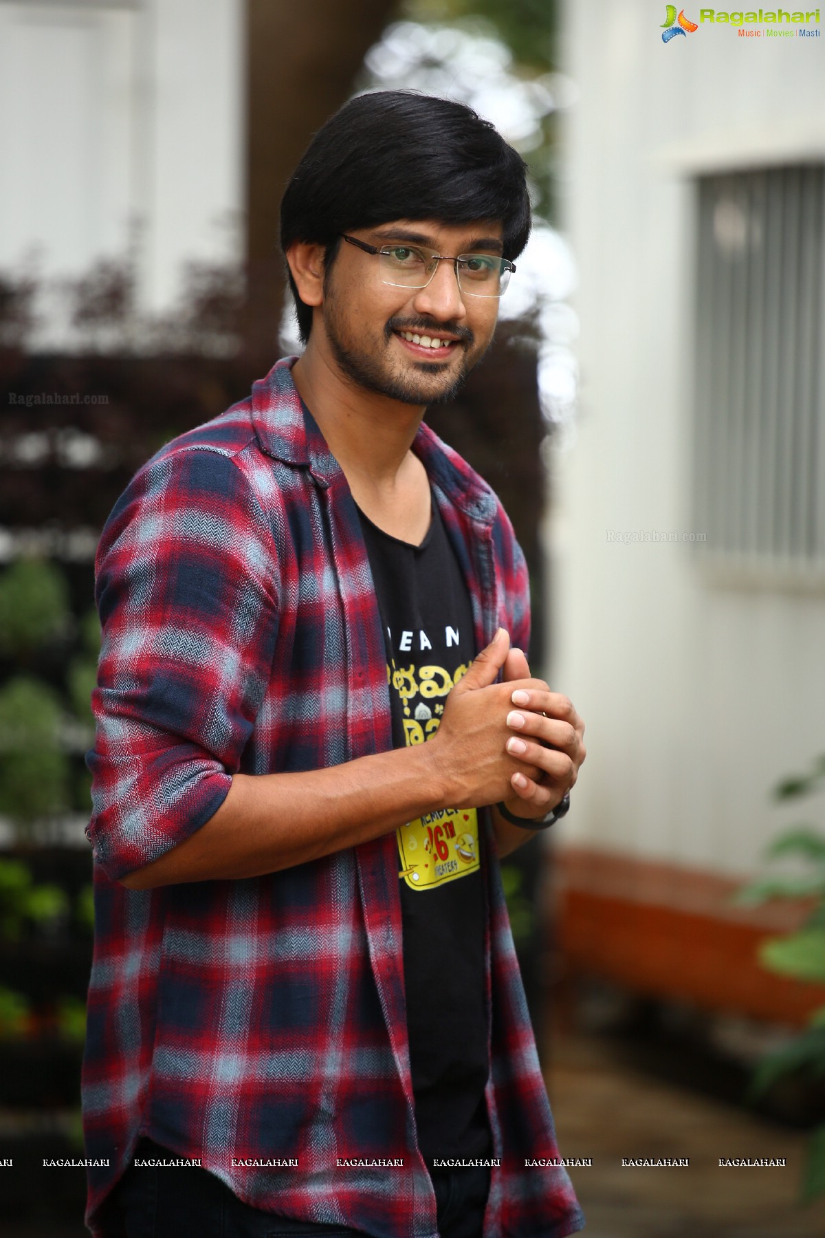 Raj Tarun HD Photos at Anubhavinchu Raja Interview