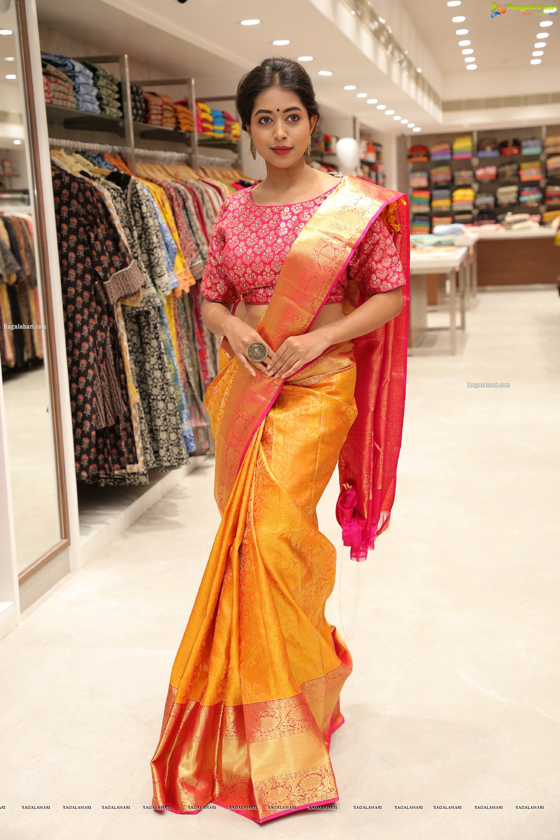 Rittika Chakraborty Looks Sheer Elegant in Silk Saree, HD Photo Gallery
