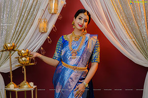 Sanjjanaa Galrani in Traditional Silk Saree and Jewellery