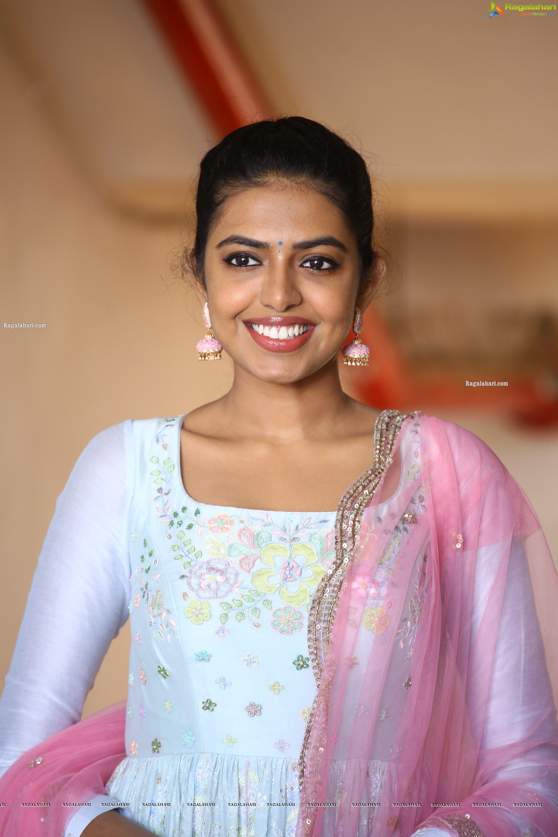 Shivani Rajasekhar at Adbhutam Movie Thanks Meet, HD Photo Gallery