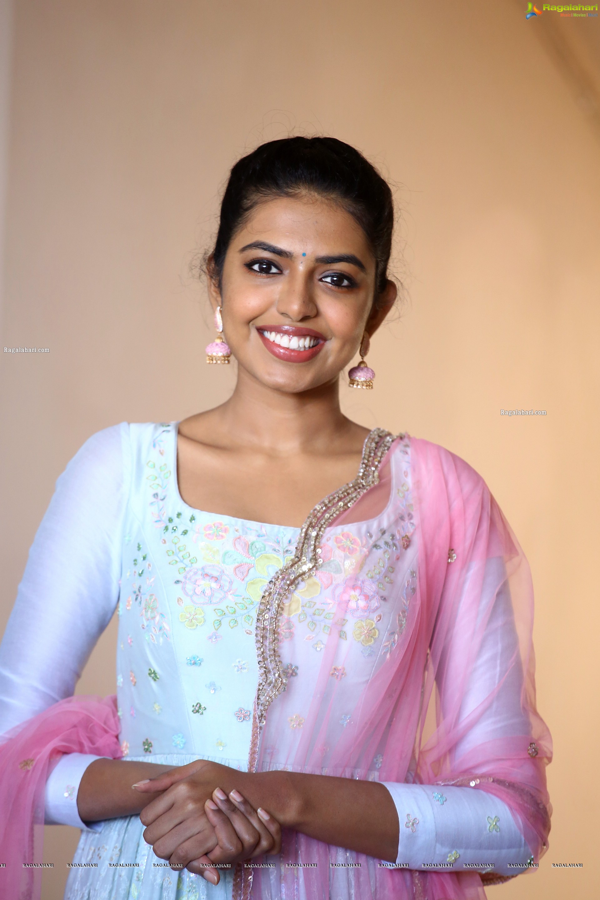 Shivani Rajasekhar at Adbhutam Movie Thanks Meet, HD Photo Gallery