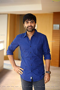 Simbu at The Loop Movie Interview