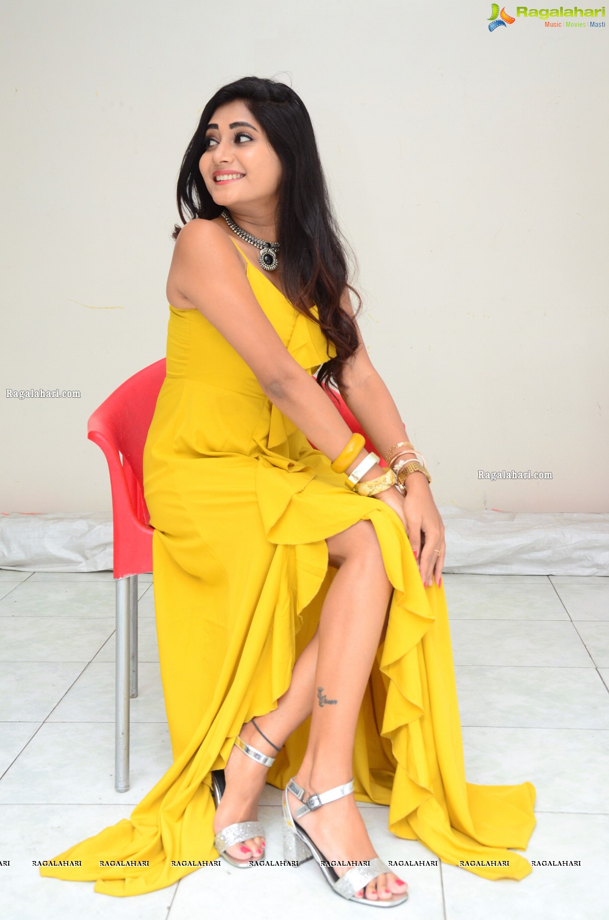 Vasanthi at Cauliflower Movie Teaser Launch, HD Photo Gallery