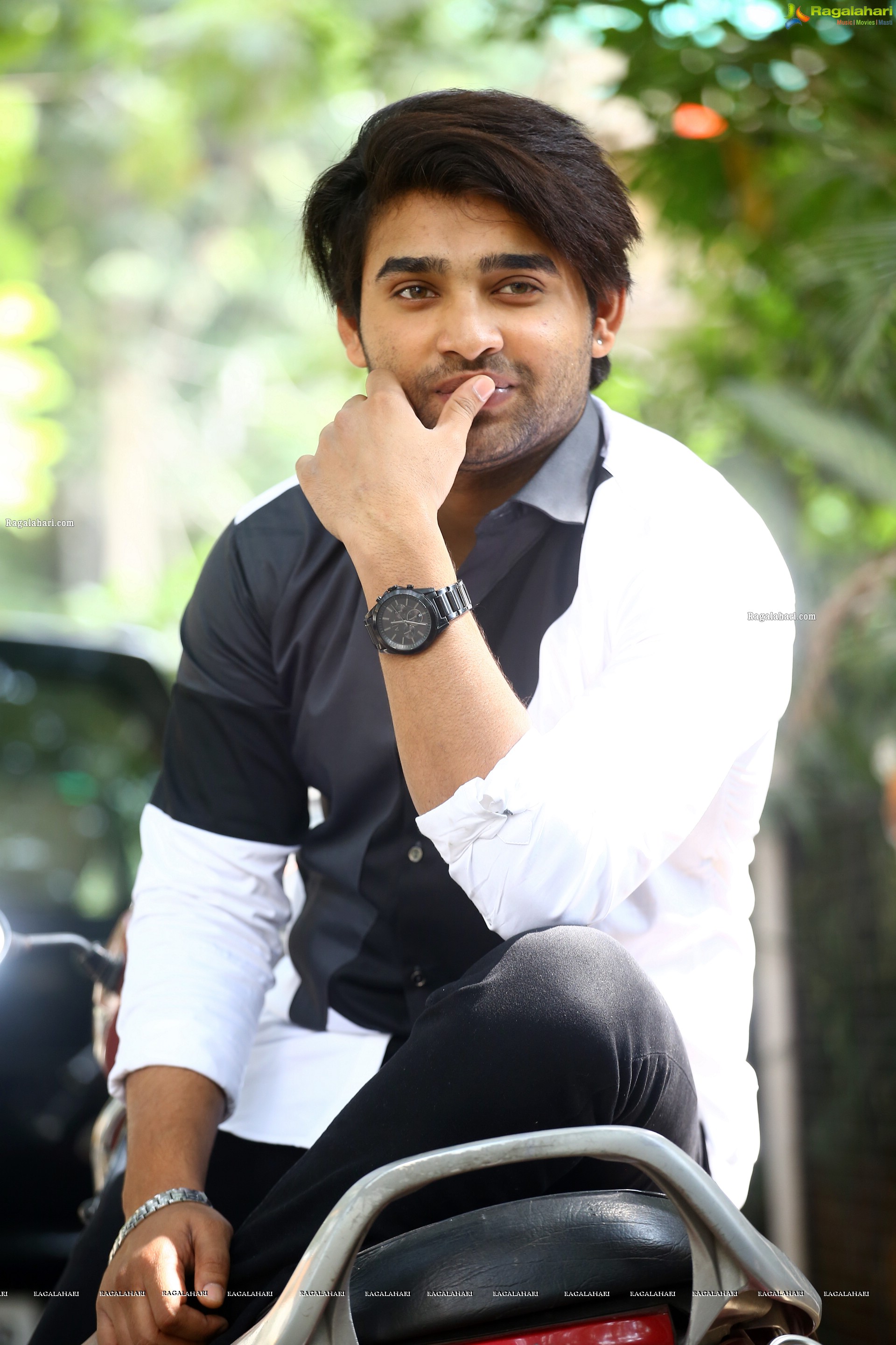 Zeeshan Osmani Stills at Telangana Devudu Movie Interview