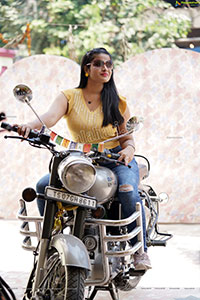 Anusha Venugopal in Yellow Crop Top and Jeans