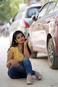 Anusha Venugopal in Yellow Crop Top and Jeans