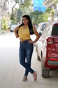 Anusha Venugopal in Yellow Crop Top and Jeans