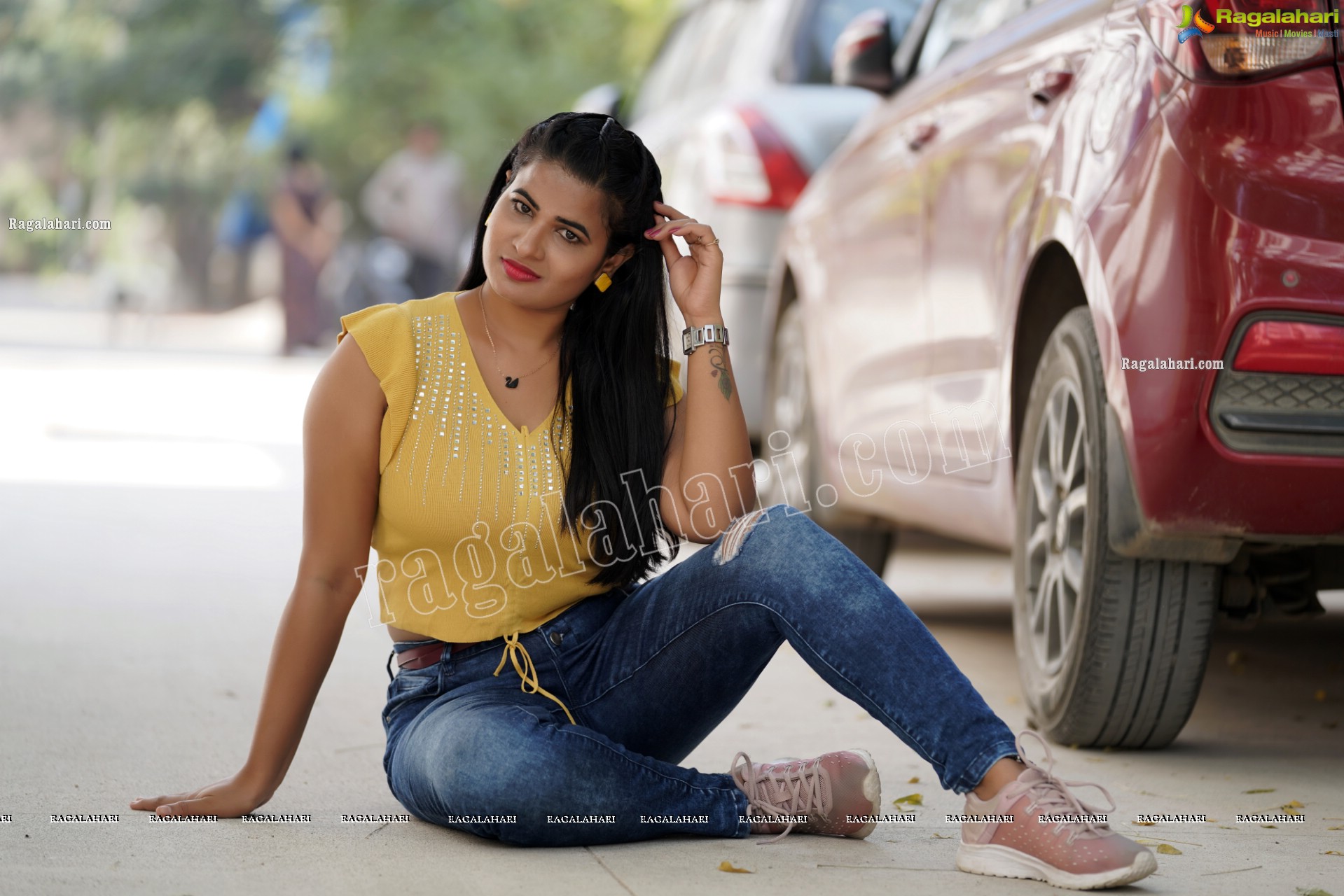 Anusha Venugopal in Yellow Crop Top and Jeans, Exclusive Photoshoot