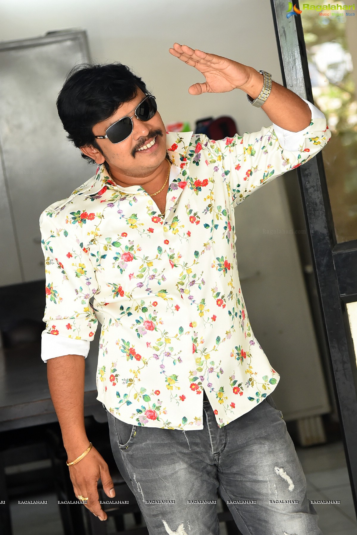 Sampoornesh Babu at Cauliflower Movie Interview