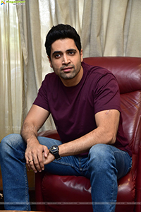 Adivi Sesh at Hit The 2nd Case Interview