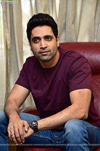 Adivi Sesh at Hit The 2nd Case Interview