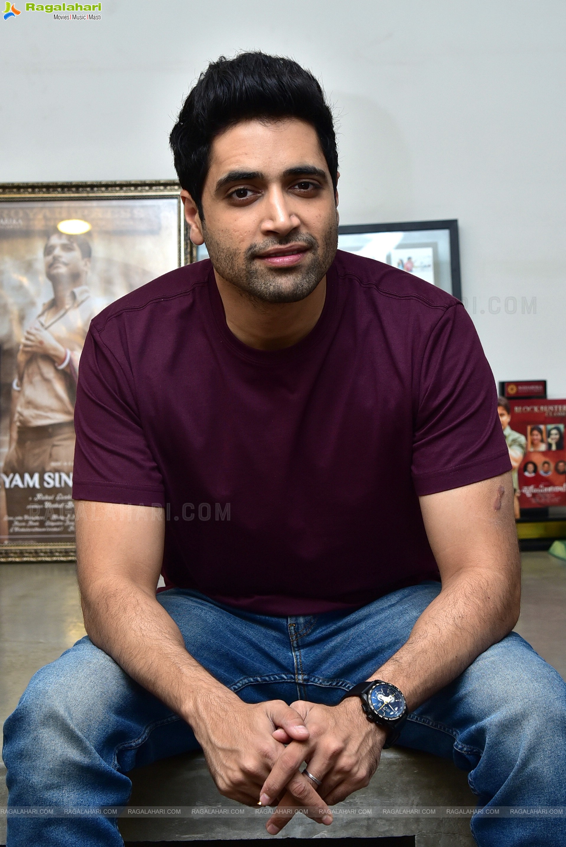 Adivi Sesh at Hit The 2nd Case Movie Interview, HD Stills