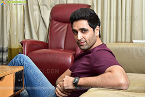 Adivi Sesh at Hit The 2nd Case Interview