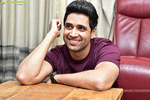 Adivi Sesh at Hit The 2nd Case Interview