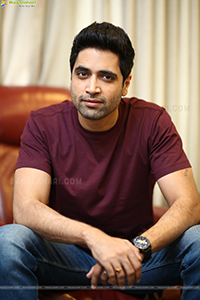 Adivi Sesh at Hit The 2nd Case Interview