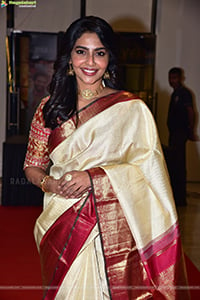 Aishwarya Lekshmi at Matti Kusthi Pre-Release Event