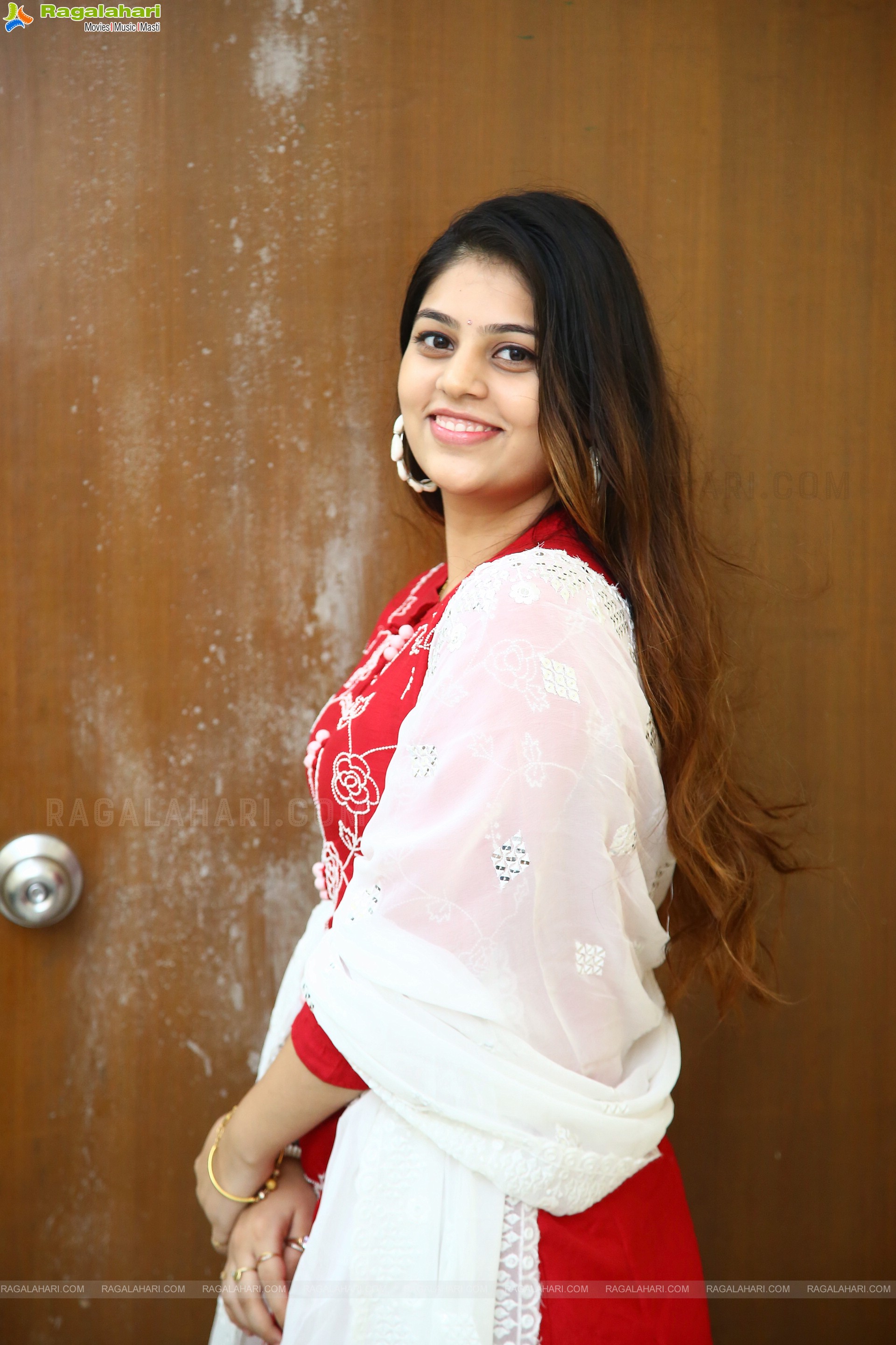 Bandhavi Sridhar at Masooda Movie Press Meet, HD Photo Gallery