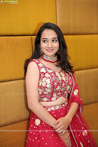 Bhuvaneshwari in Red Lehenga Choli