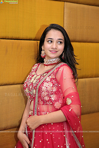 Bhuvaneshwari in Red Lehenga Choli