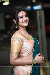 Divya Pillai at Thaggede Le Pre-Release Event