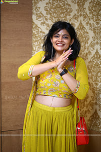 Kalpika Ganesh at Yashoda Movie Success Meet