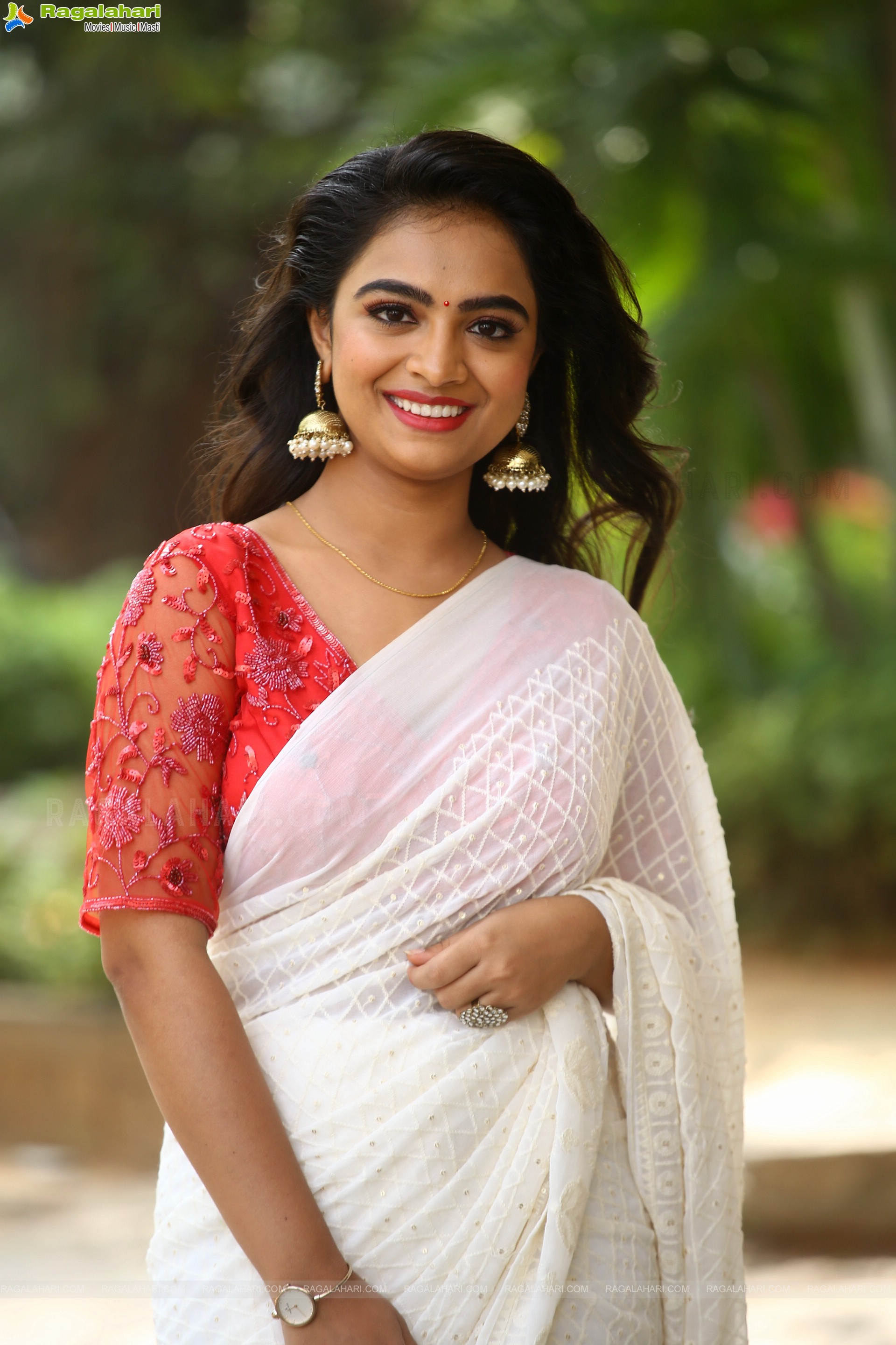 Nandhini Reddy at Seetharamapuram Lo Oka Prema Janta Pre-Release Event, HD Photo Gallery