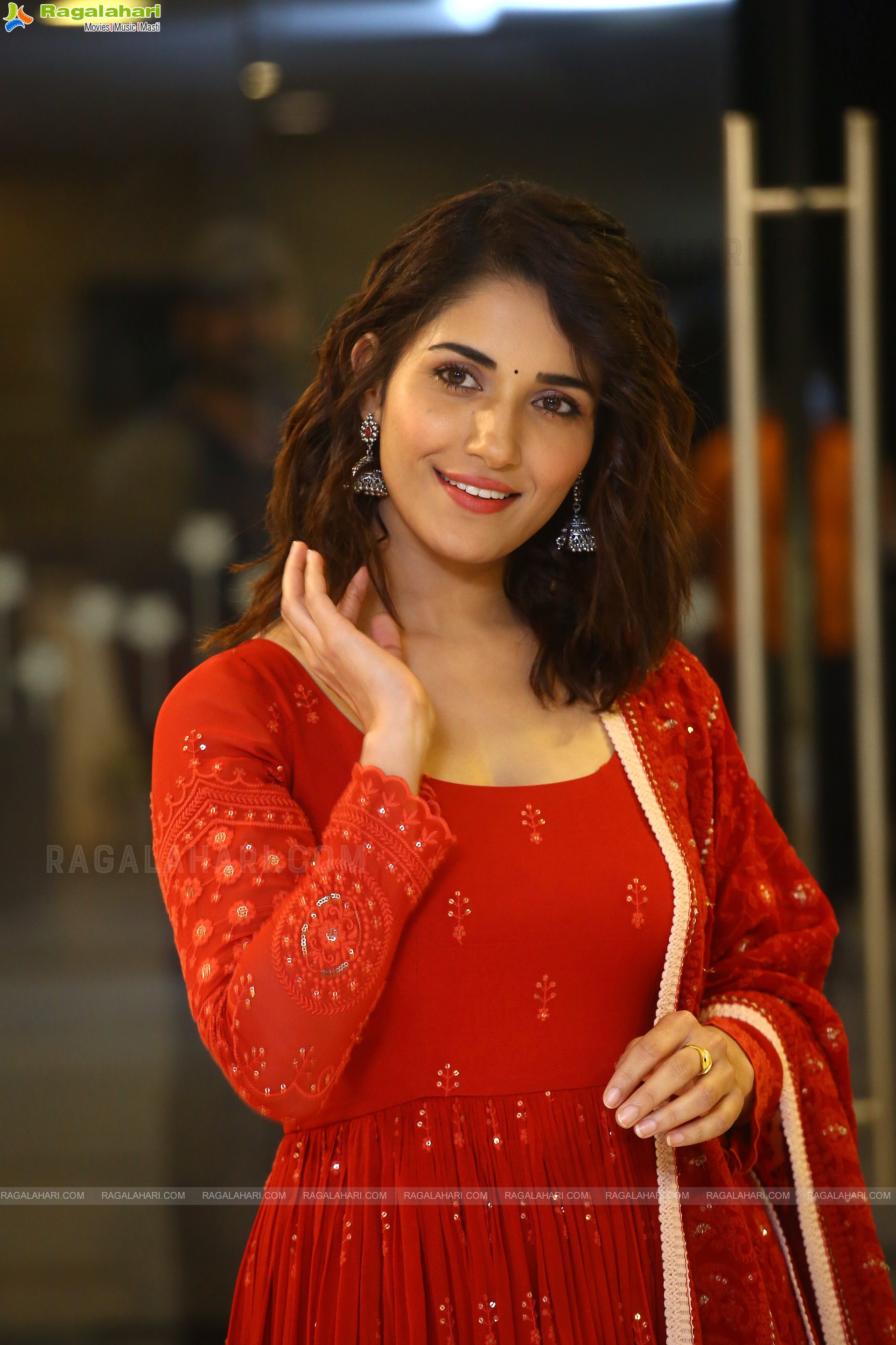 Ruhani Sharma at Meet Cute Pre-Release Event, HD Photo Gallery