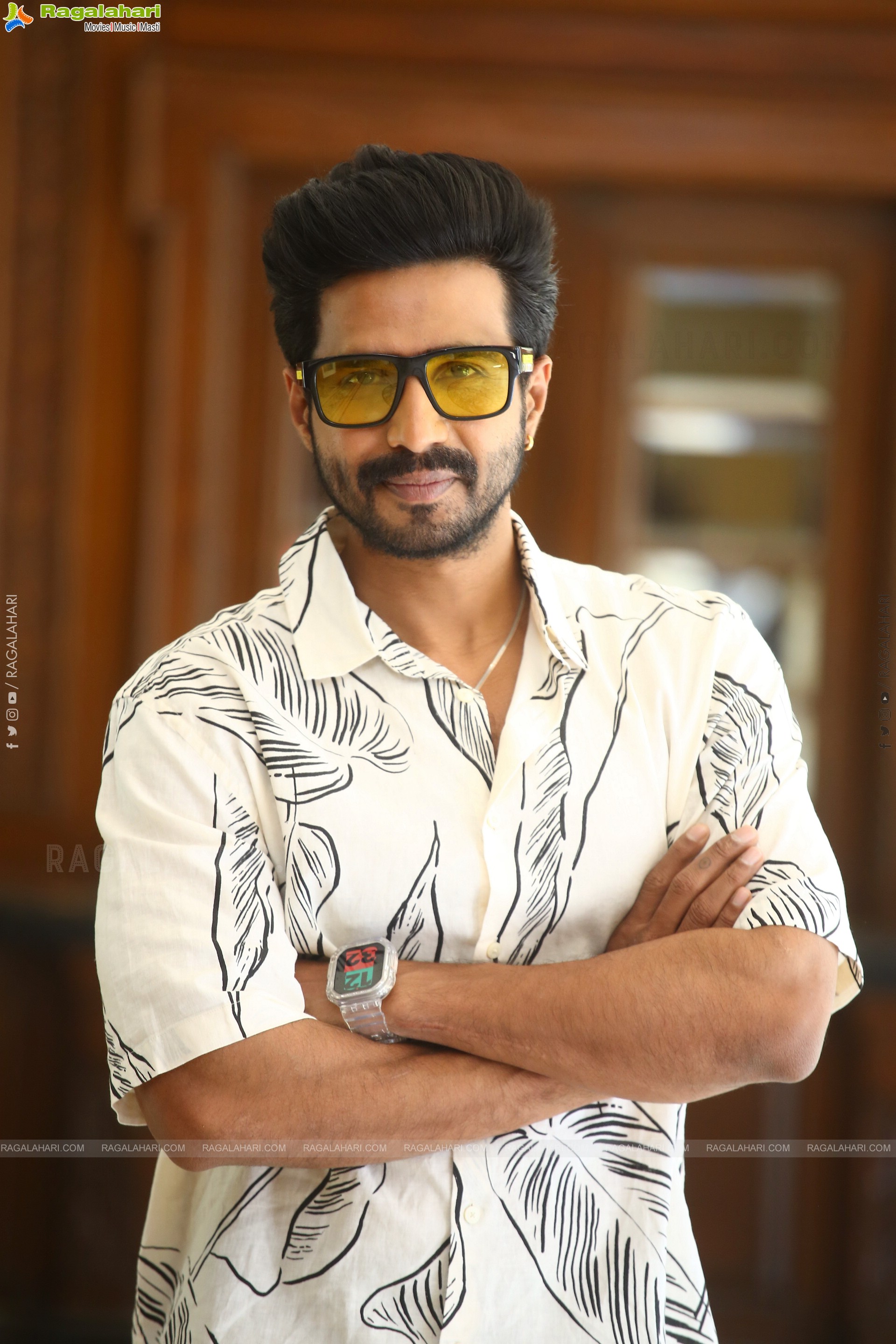 Vishnu Vishal at Matti Kusthi Interview, HD Photo Gallery