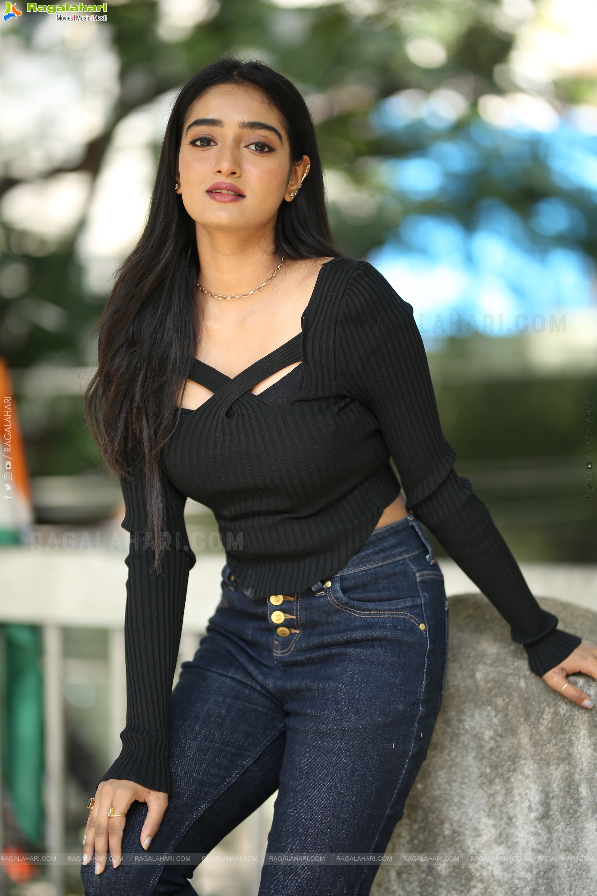 Hrithika Srinivas at Sound Party Interview, HD Gallery