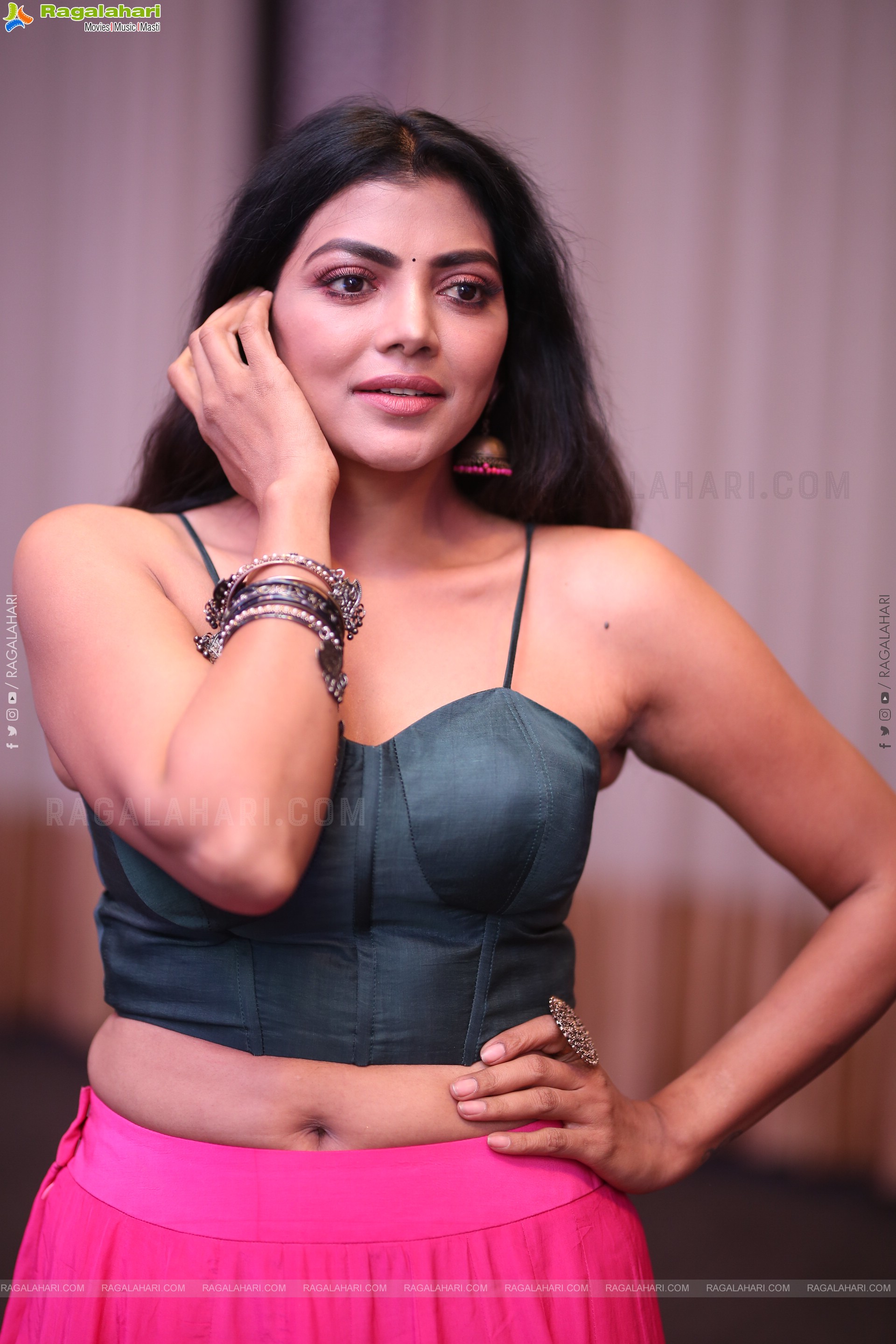 Lahari Shari at Spark Pre Release Event, HD Gallery