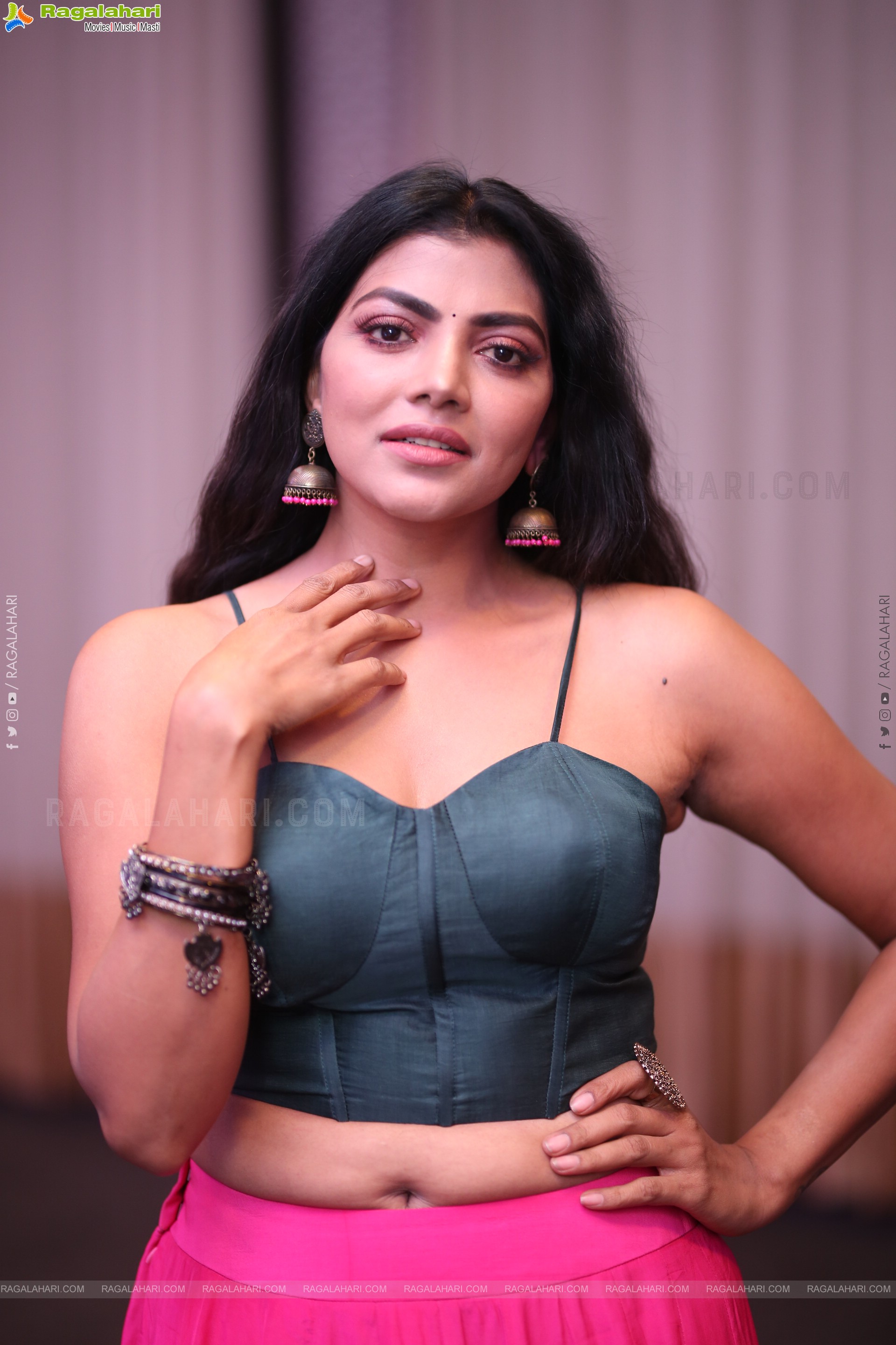 Lahari Shari at Spark Pre Release Event, HD Gallery