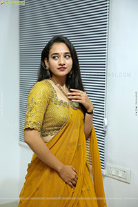 Bhuvaneshwari Latest HD Stills, Photo Gallery