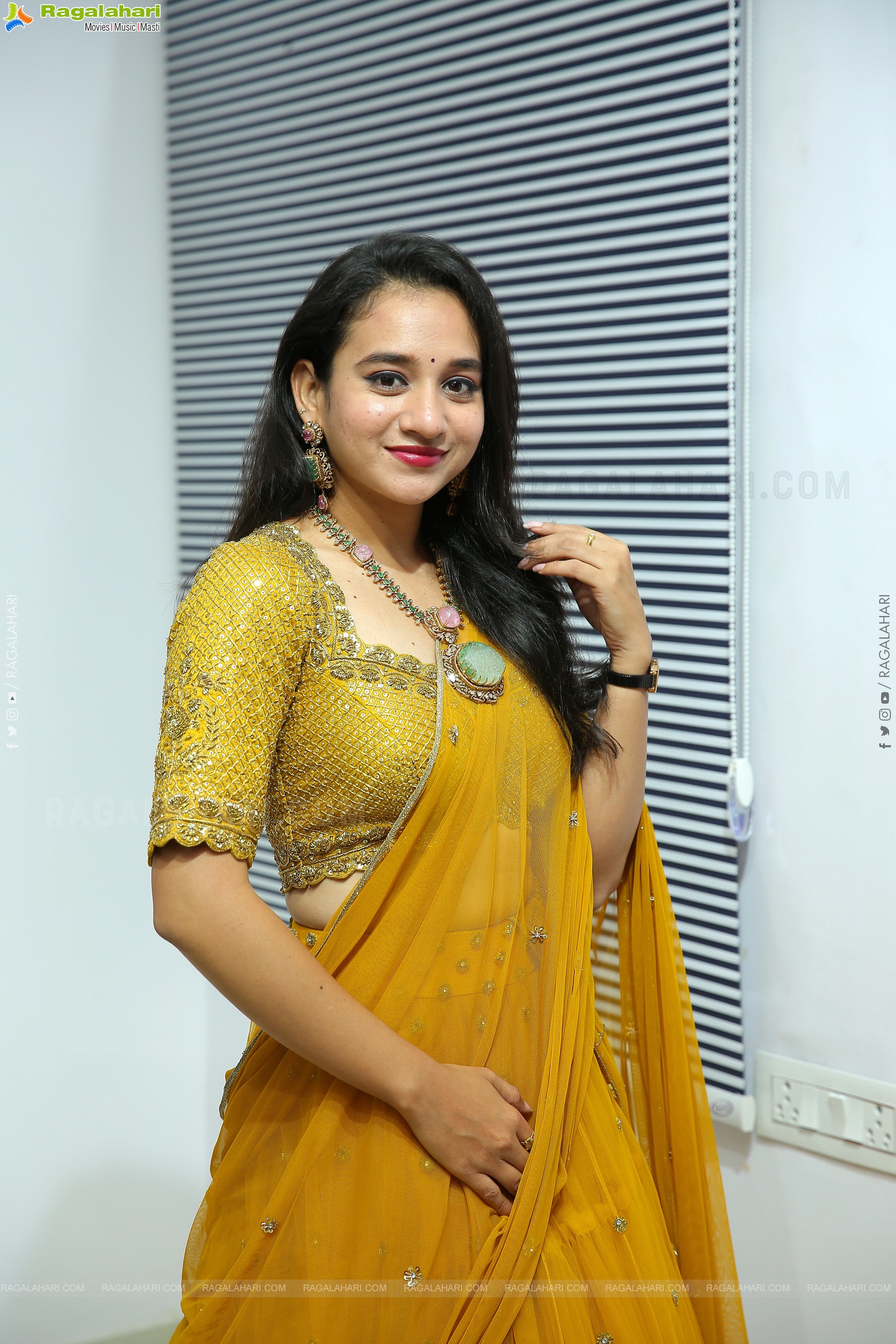 Bhuvaneshwari Latest HD Stills, Photo Gallery