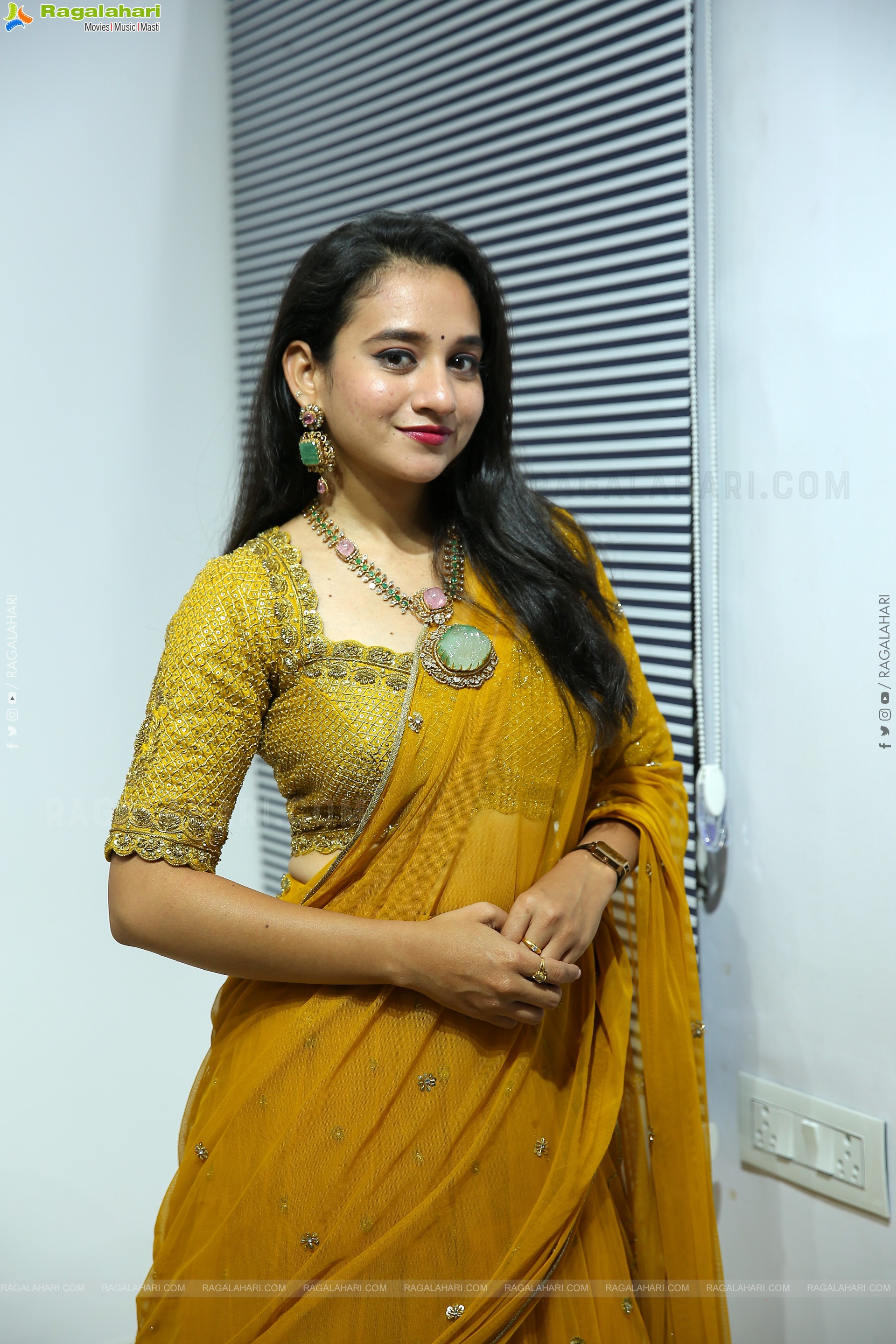 Bhuvaneshwari Latest HD Stills, Photo Gallery