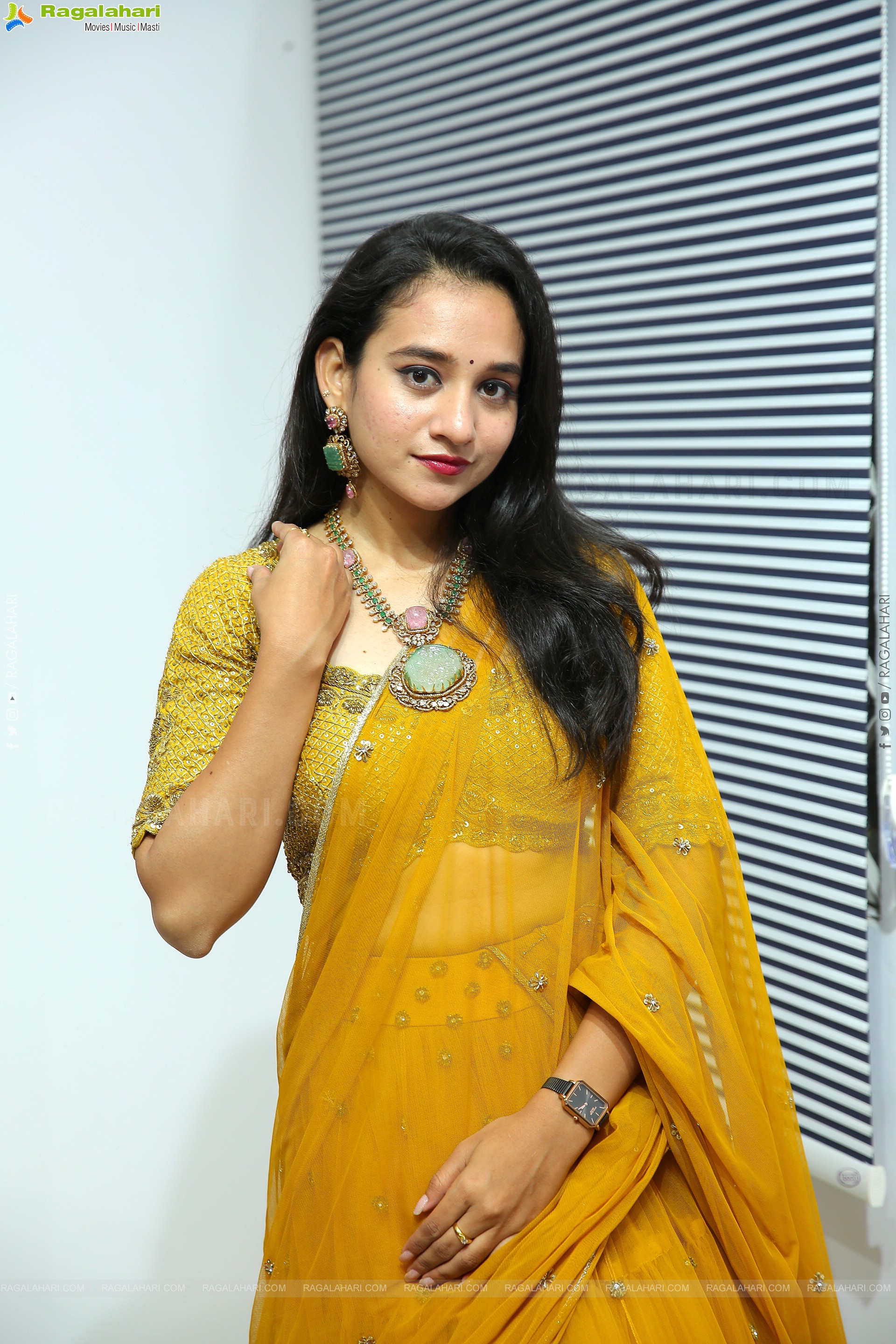 Bhuvaneshwari Latest HD Stills, Photo Gallery