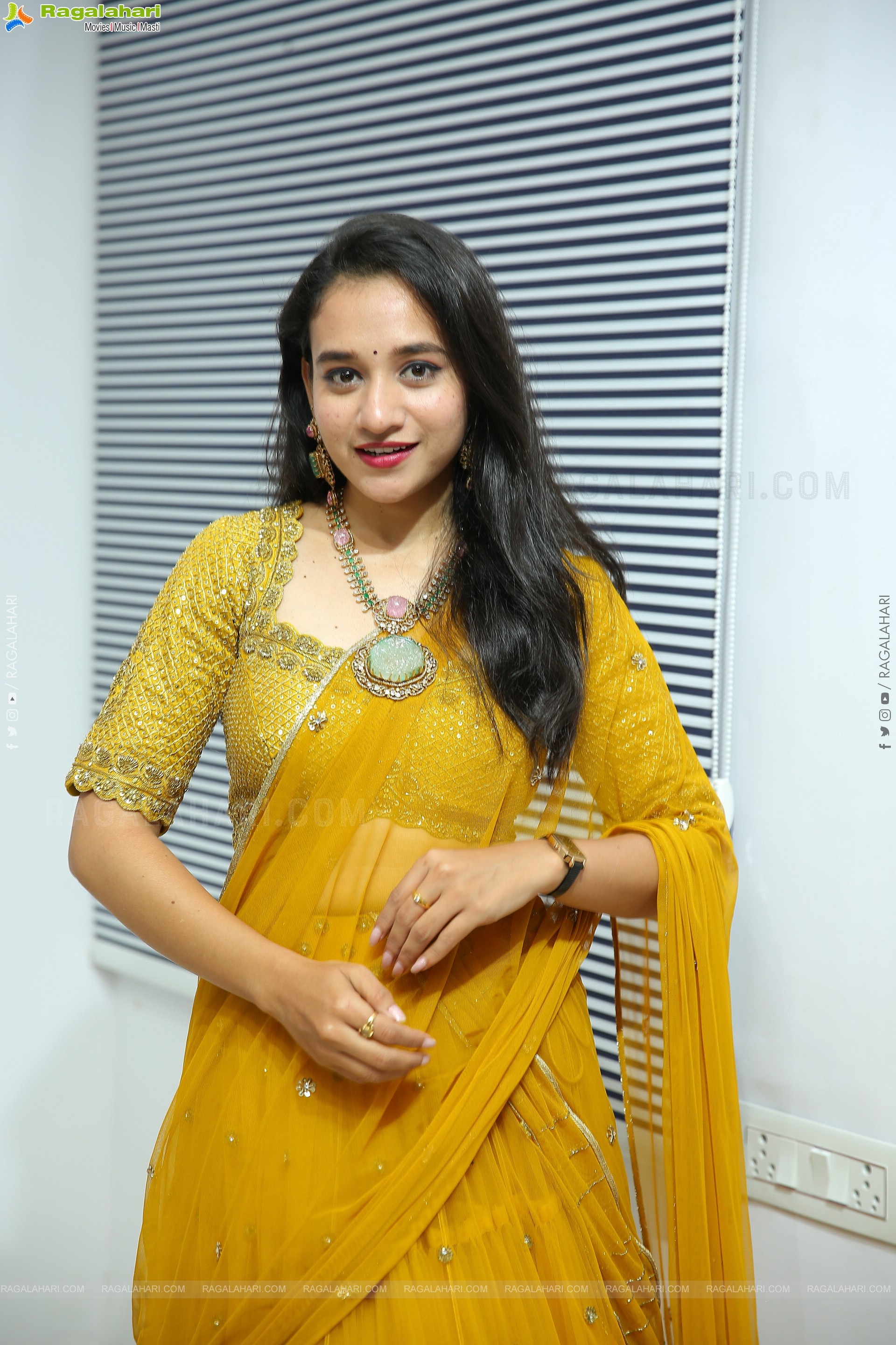 Bhuvaneshwari Latest HD Stills, Photo Gallery