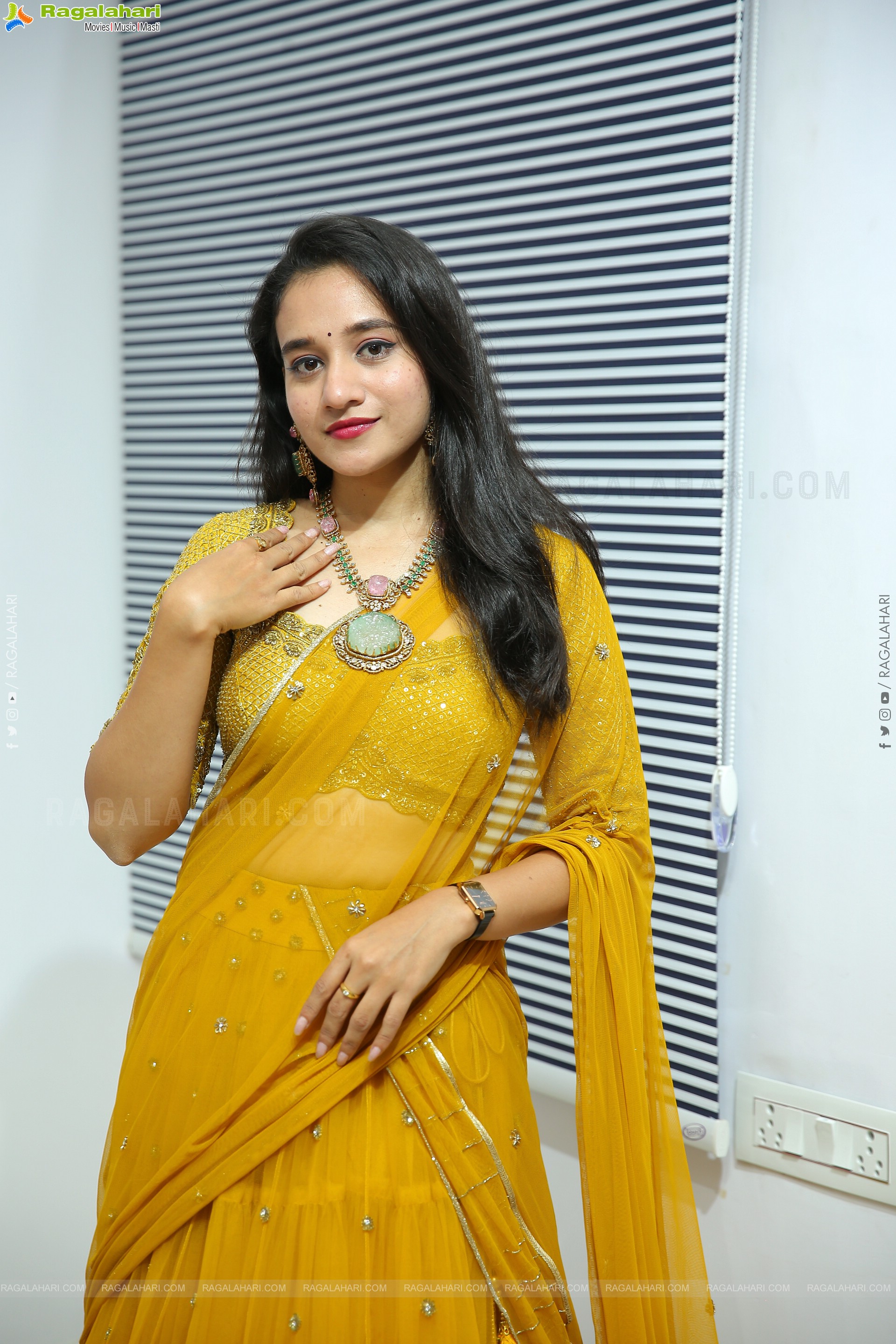 Bhuvaneshwari Latest HD Stills, Photo Gallery