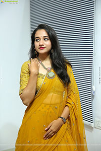 Bhuvaneshwari Latest HD Stills, Photo Gallery