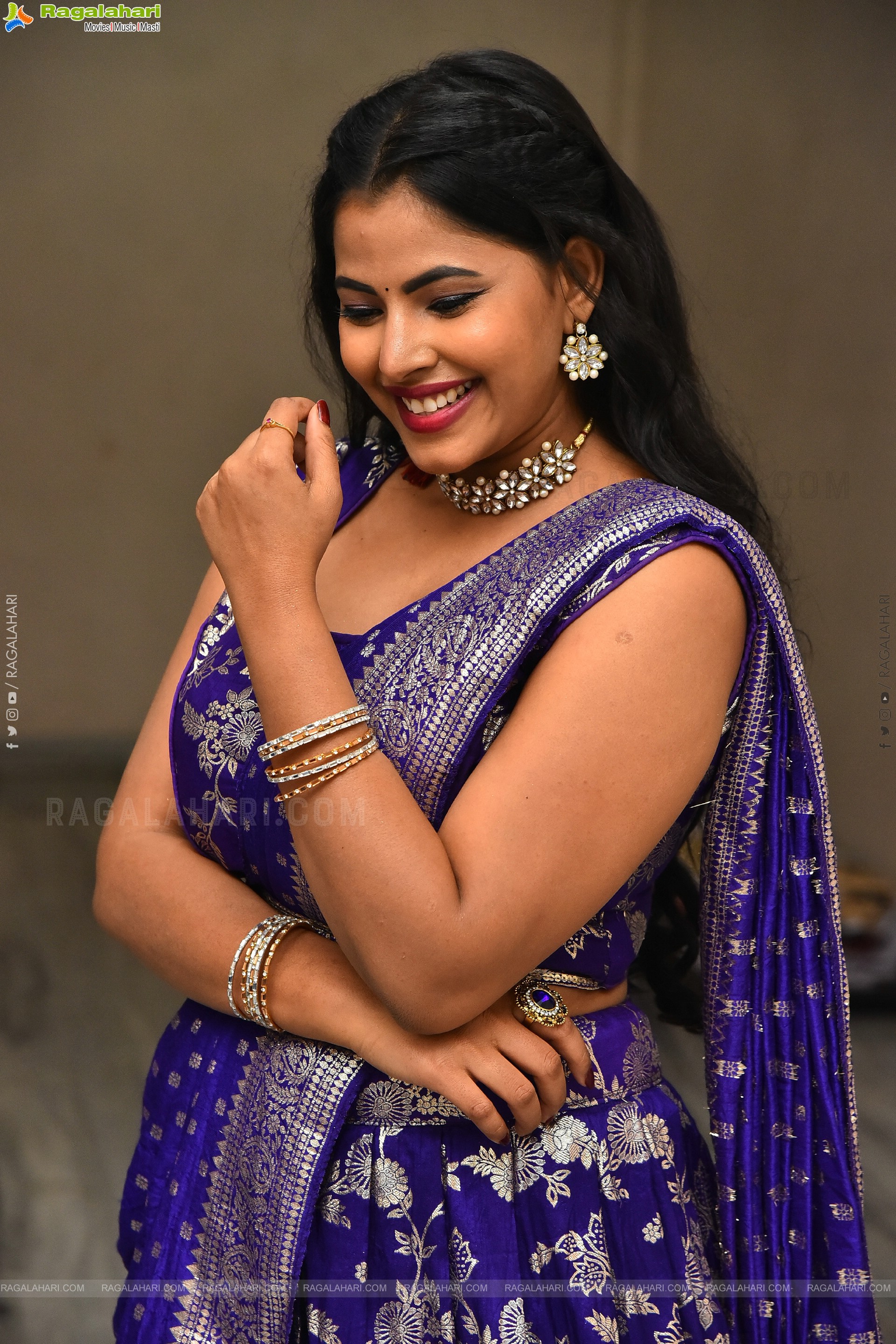 Deeya Raj at Jathara Pre-Release Event, HD Gallery