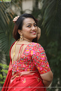 Ester Noronha Latest Photoshoot Stills, HD Gallery