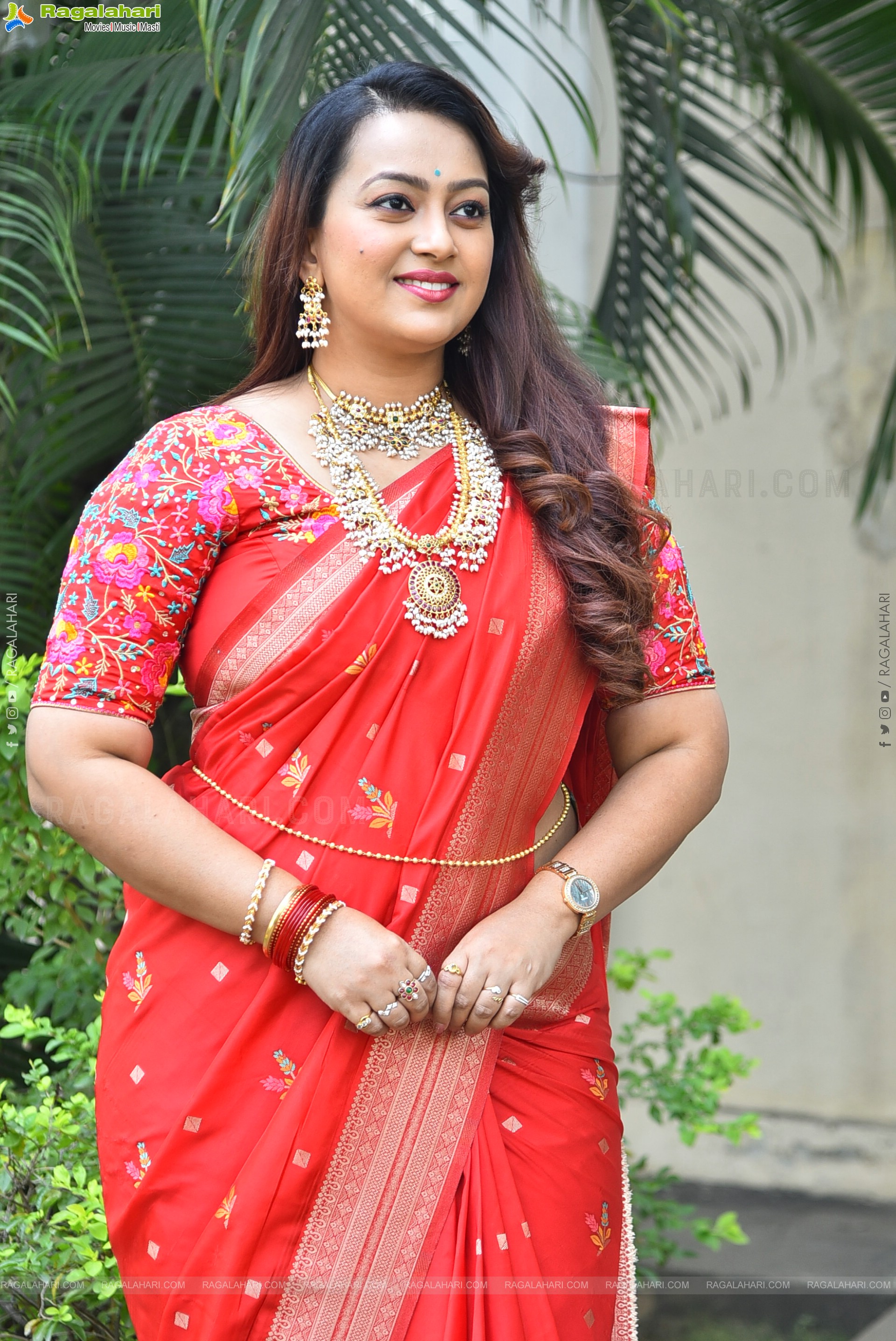 Ester Noronha Latest Photoshoot Stills, HD Gallery