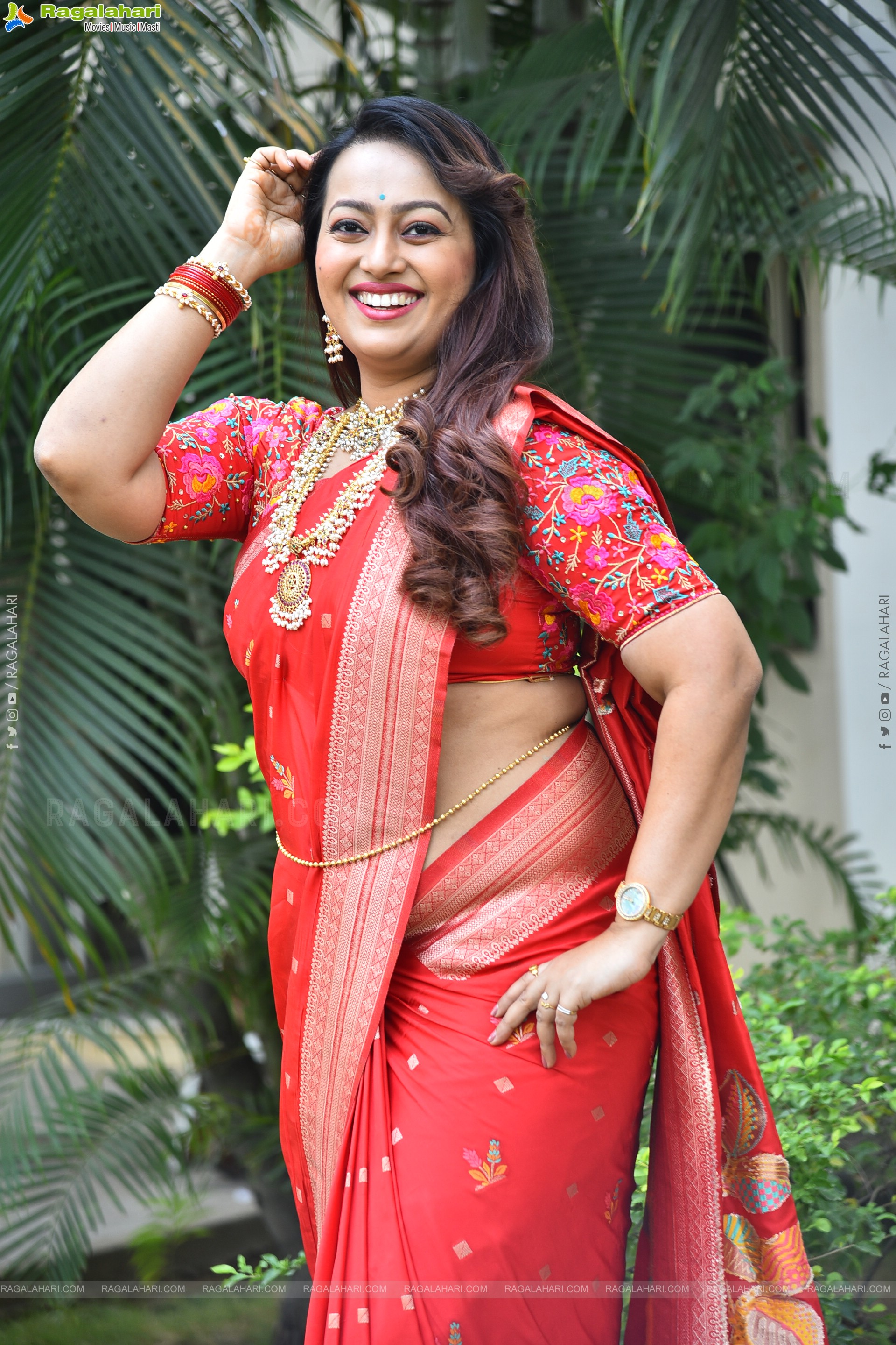 Ester Noronha Latest Photoshoot Stills, HD Gallery